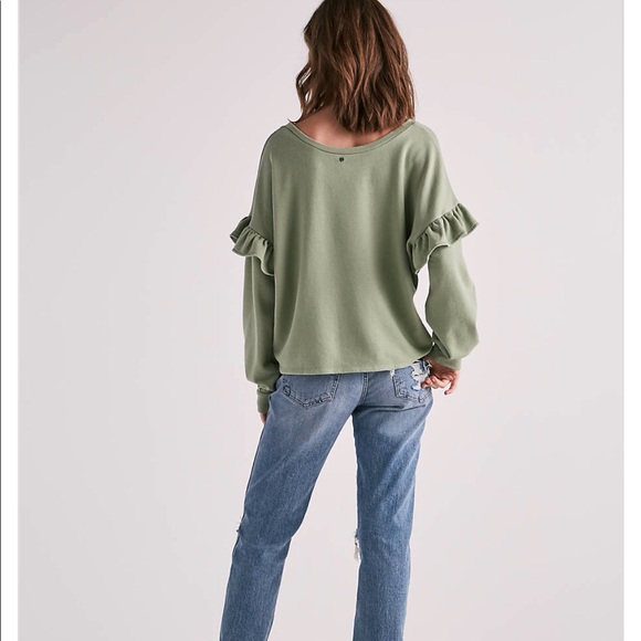 Lucky Brand Ruffle Sleeve Pullover Sweatshirt - Picture 3 of 4